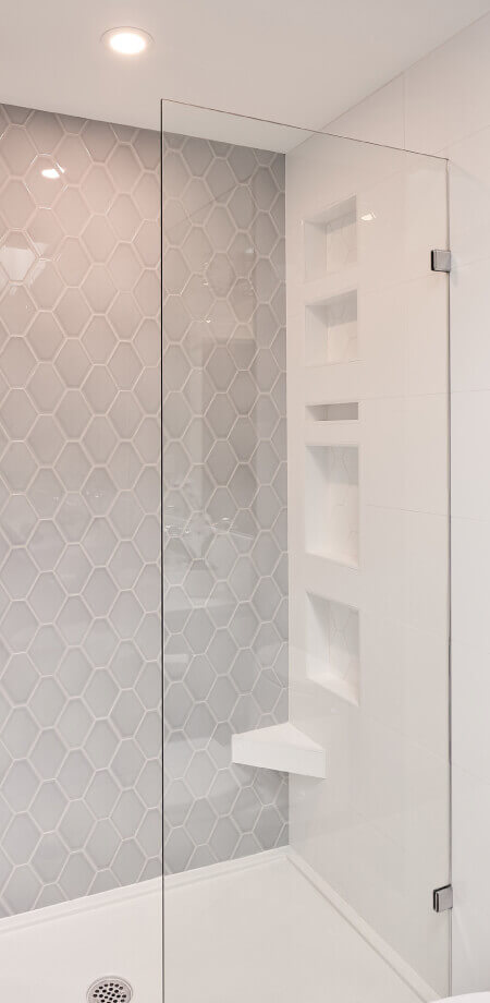 Stand-up Shower Walls with Niche Shelves